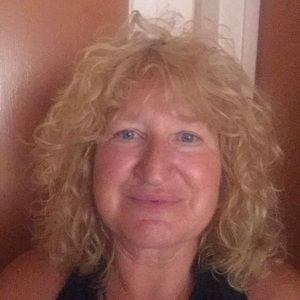 Meet your Posher, Janet